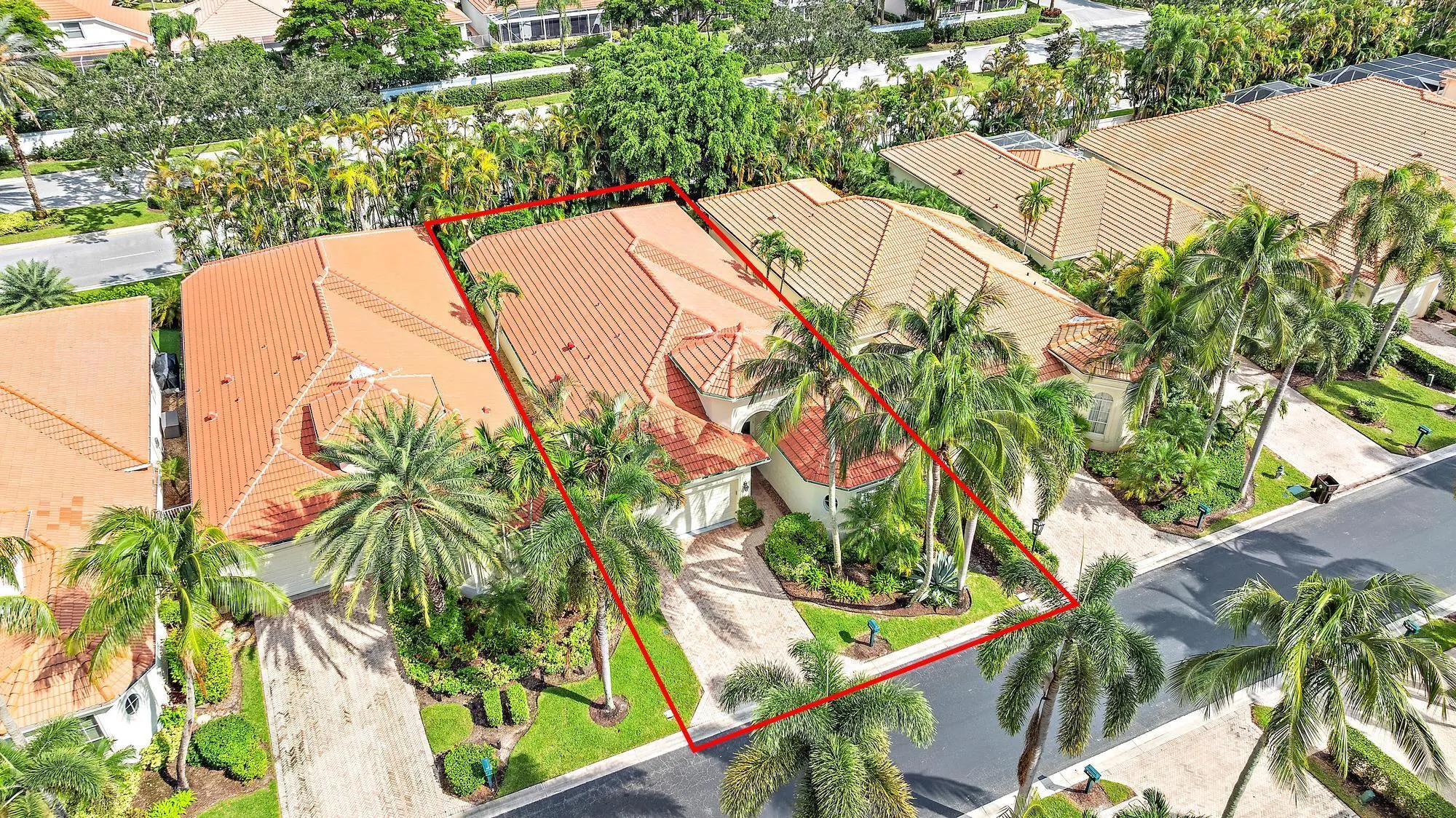 8464 Legend Club Drive