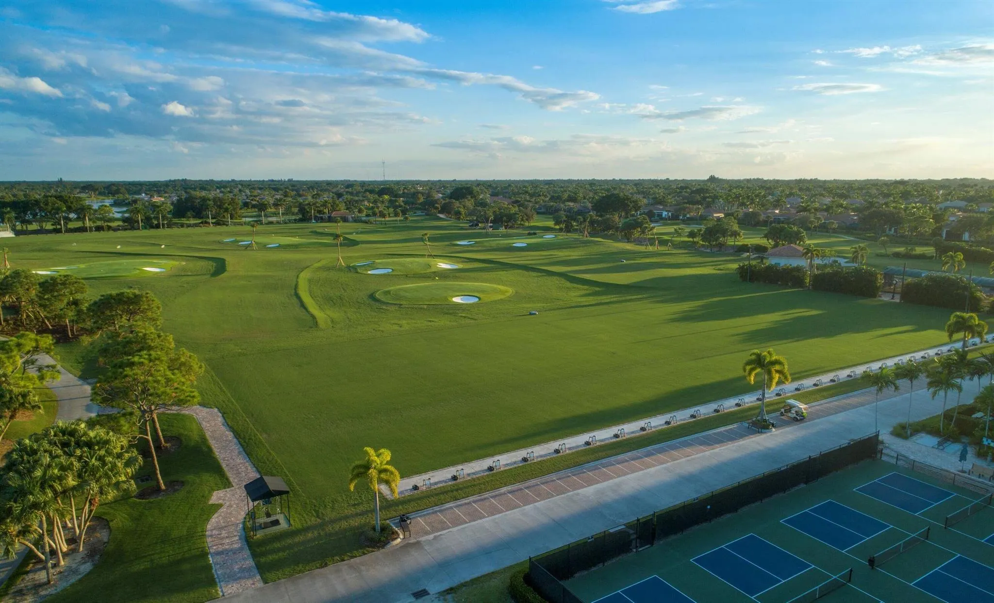 8464 Legend Club Drive