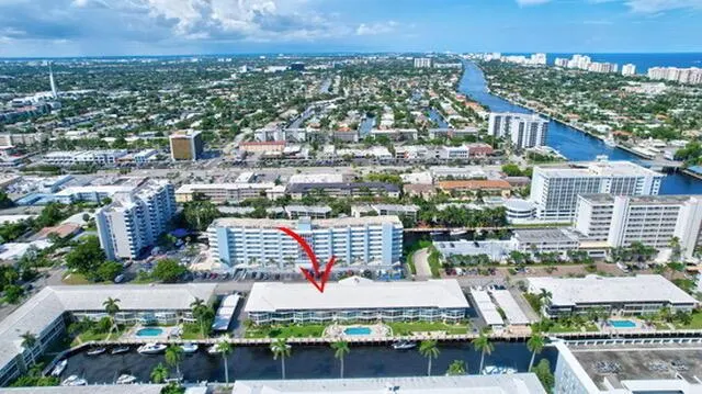 3050 NE 48th Street, #107