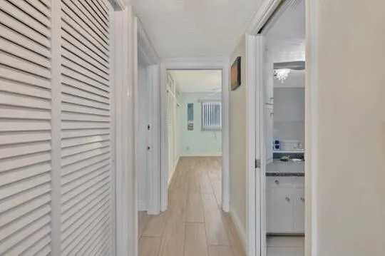 3050 NE 48th Street, #107