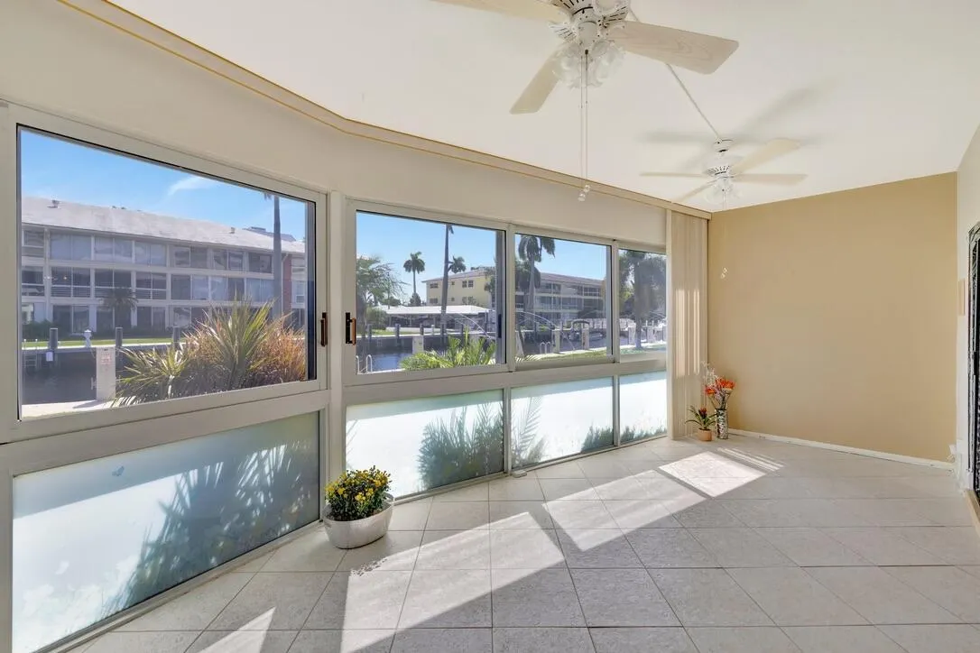 3050 NE 48th Street, #107