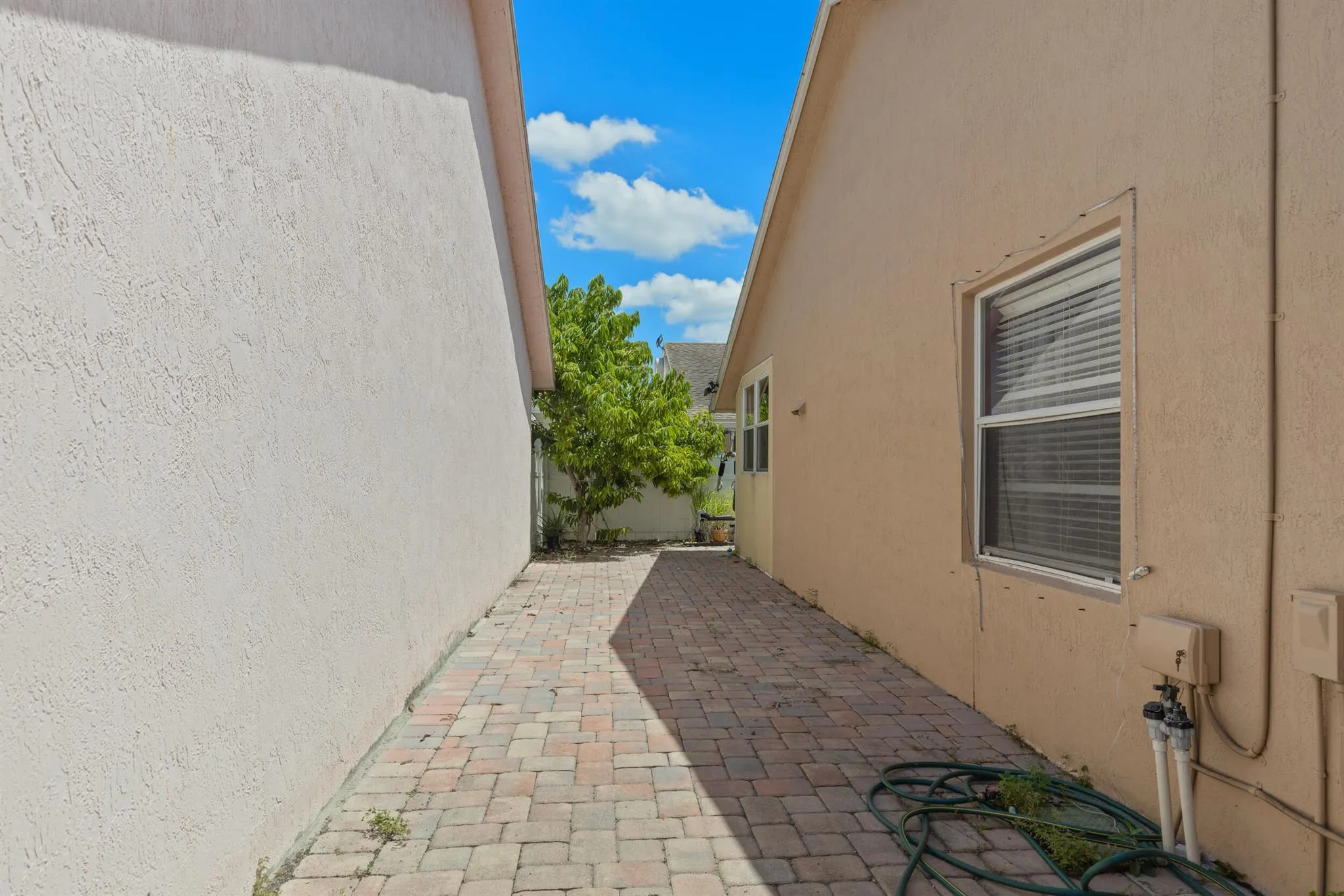 116 Amanda Street
