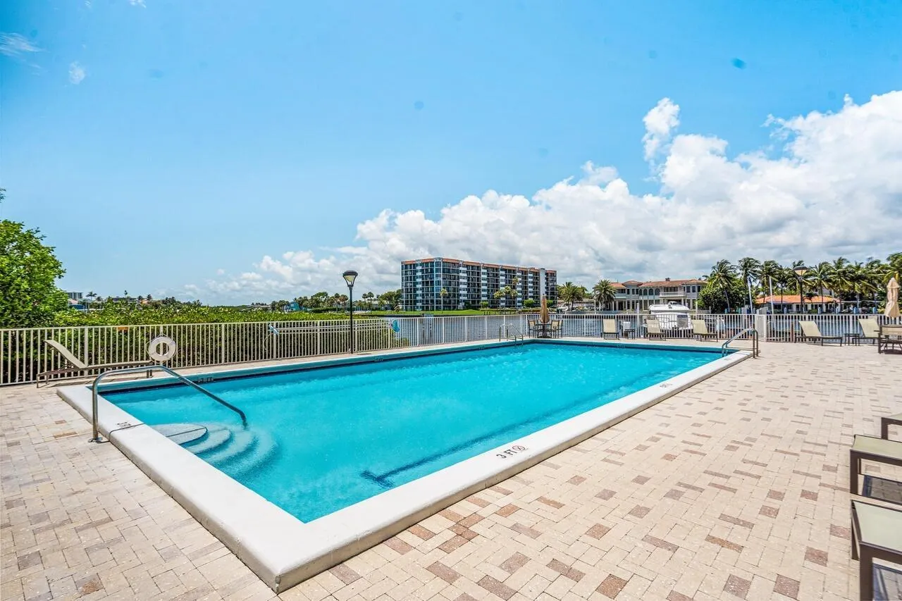 3912 S Ocean Boulevard, #709