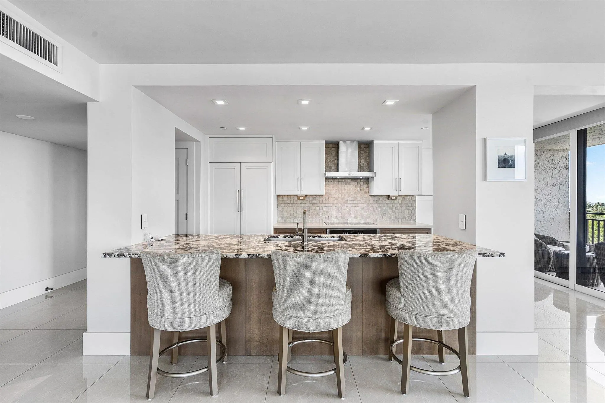 3912 S Ocean Boulevard, #709
