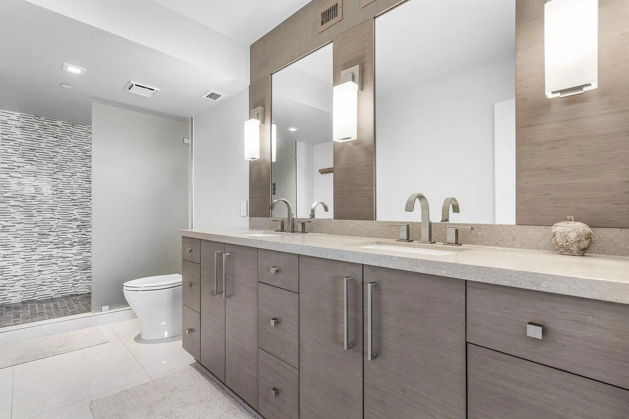 3912 S Ocean Boulevard, #709