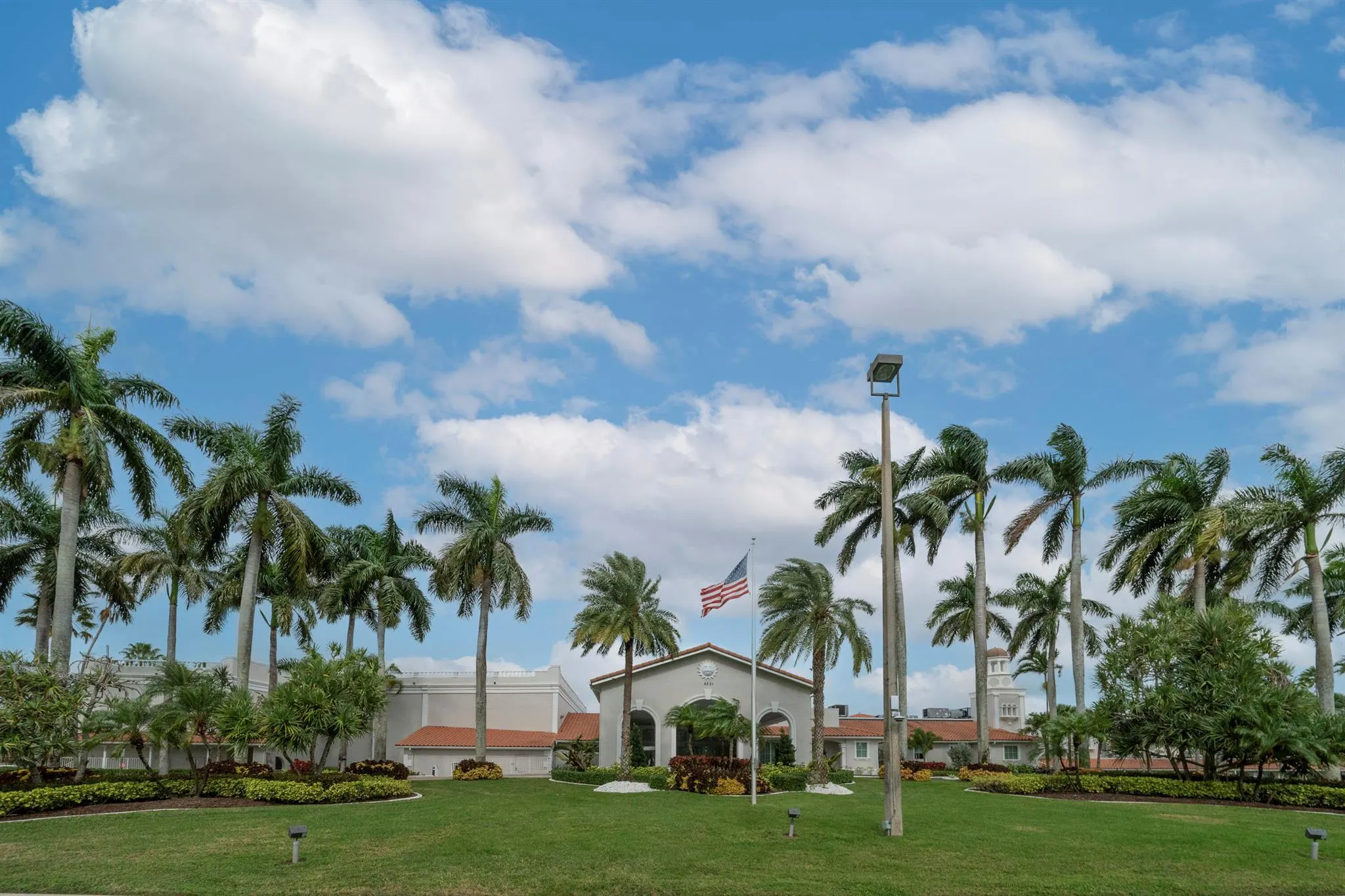 6093 Pointe Regal Circle, #301
