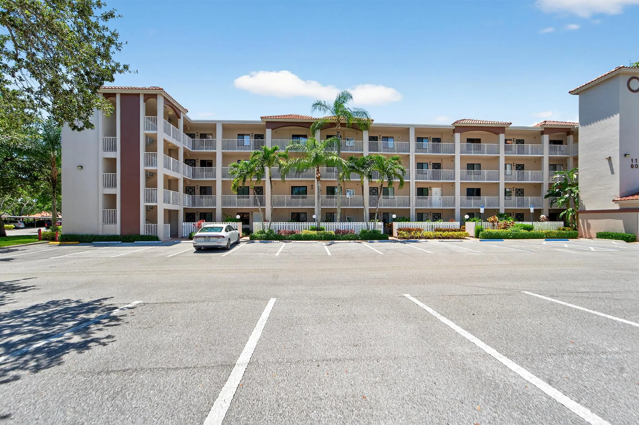6093 Pointe Regal Circle, #301