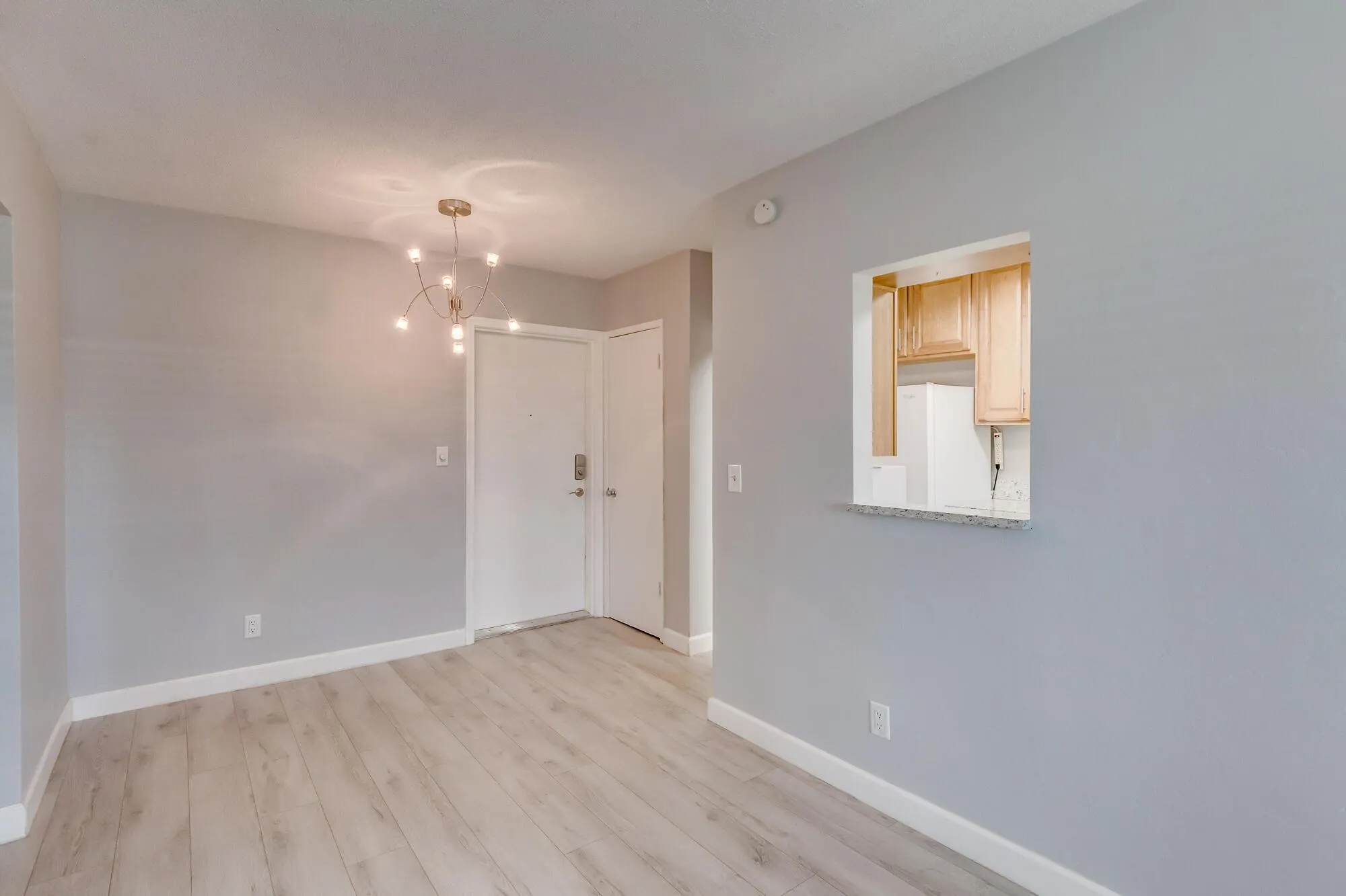 2591 NE 55th Court, #201