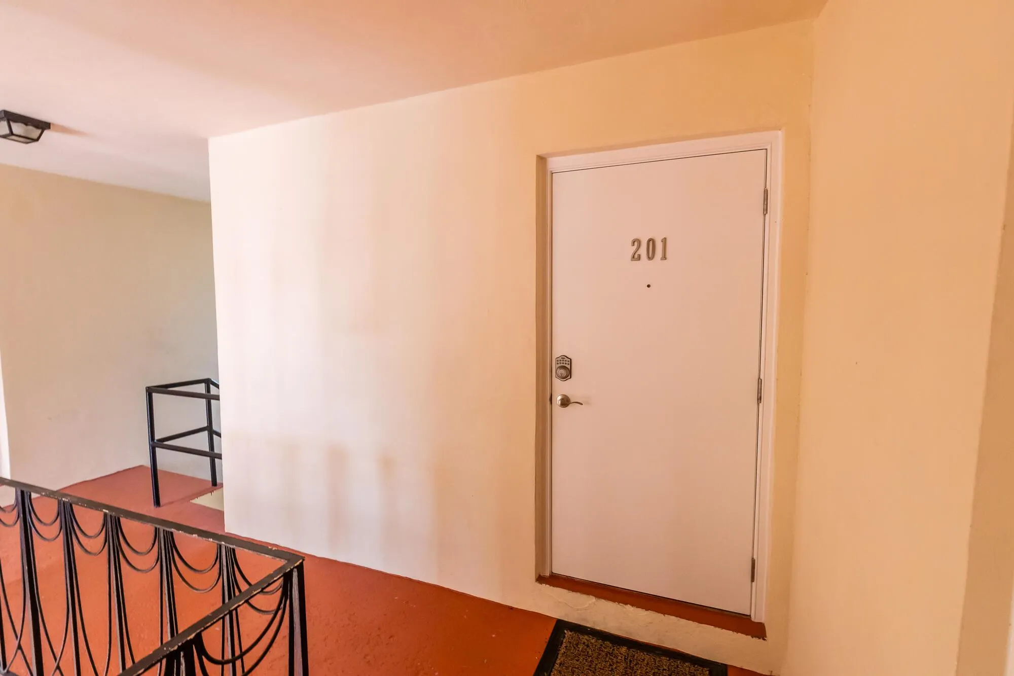 2591 NE 55th Court, #201