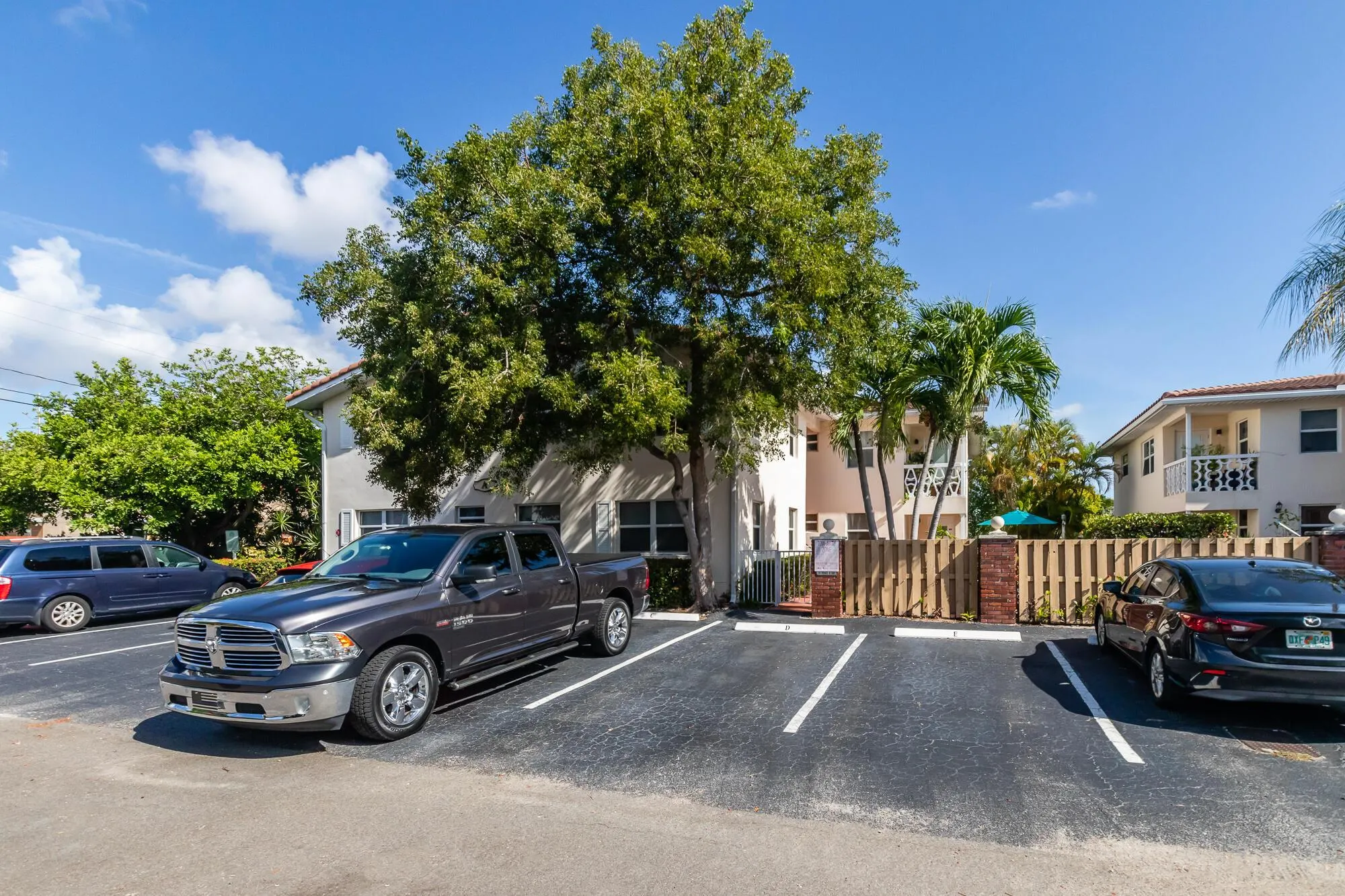 2591 NE 55th Court, #201