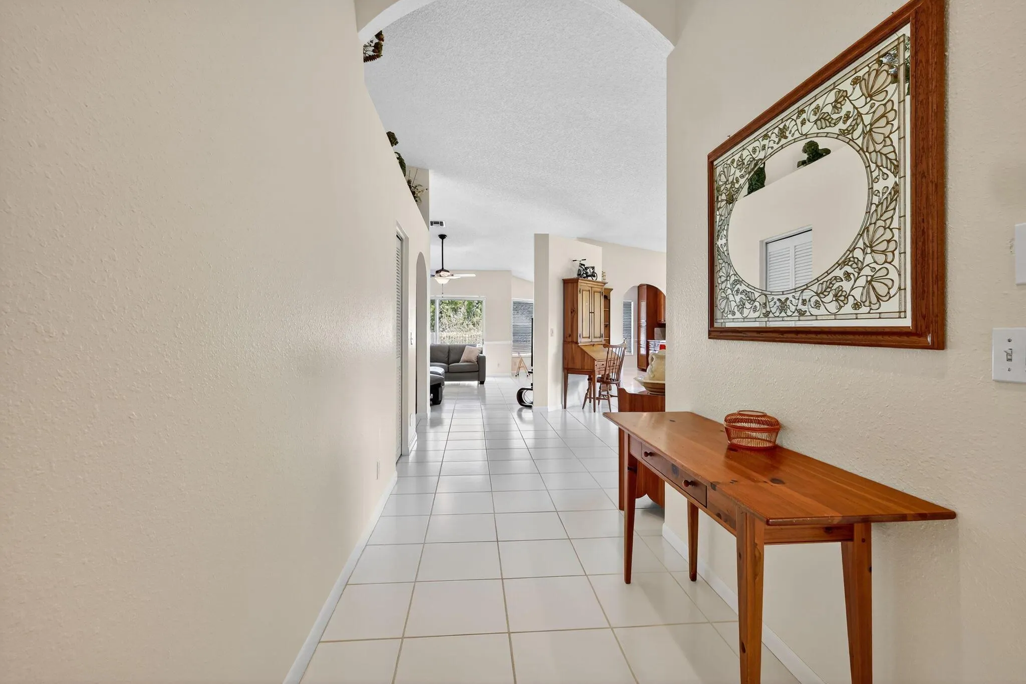 1520 S Club Drive