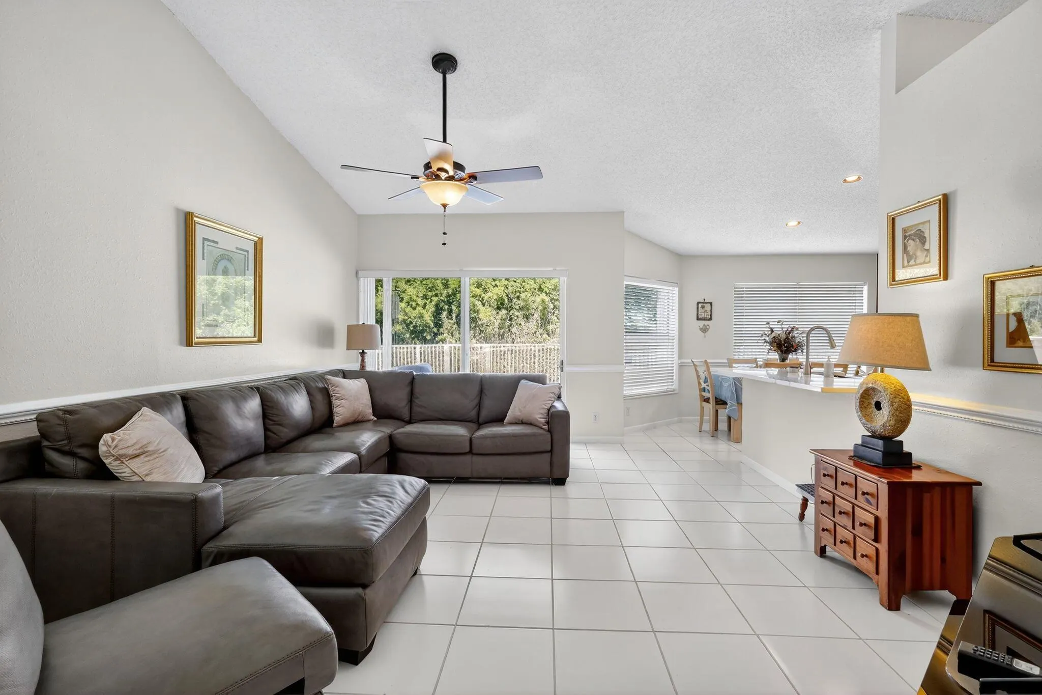 1520 S Club Drive