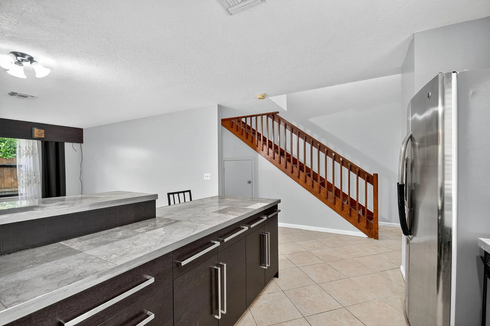 326 W Pine 19 Street, #19