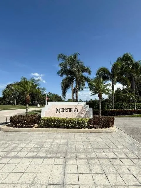 802 Muirfield Court, #802a
