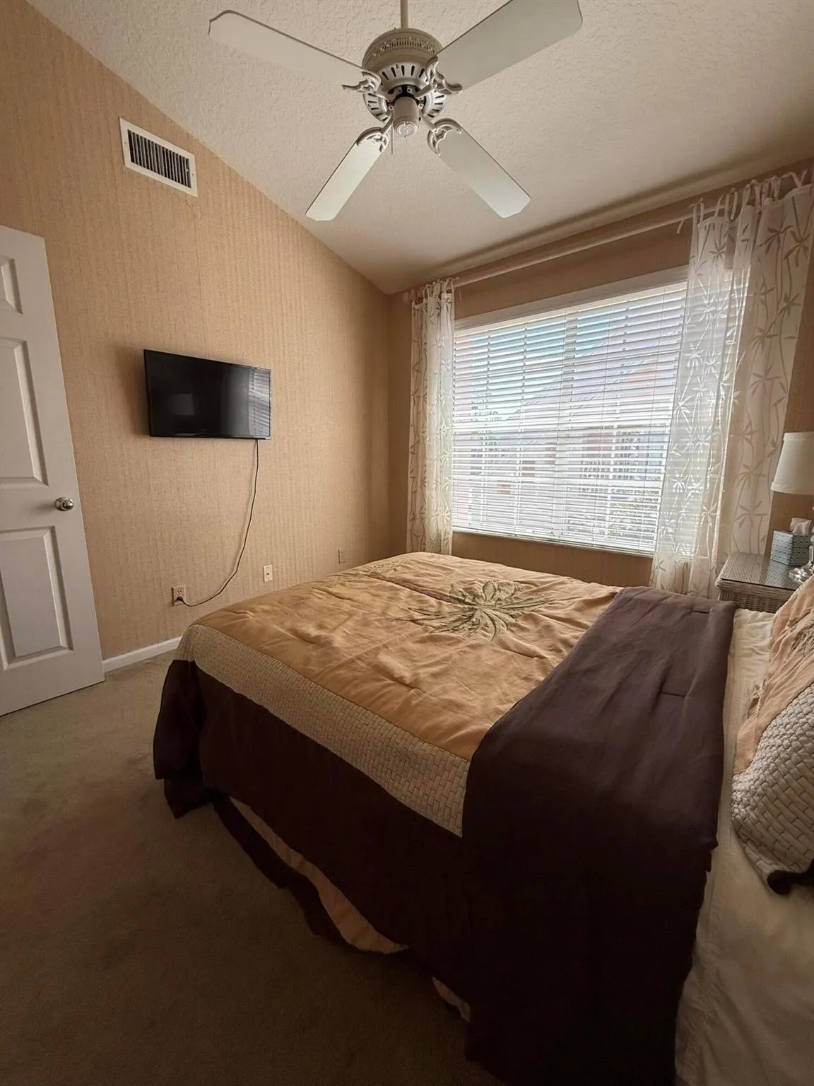 802 Muirfield Court, #802a