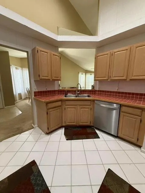 802 Muirfield Court, #802a