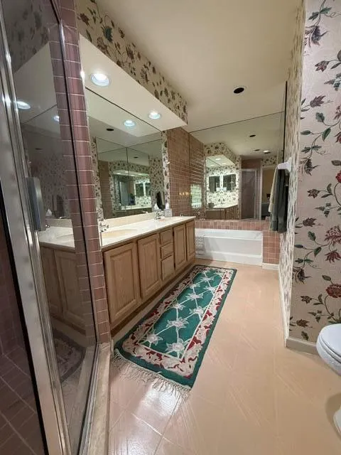 802 Muirfield Court, #802a