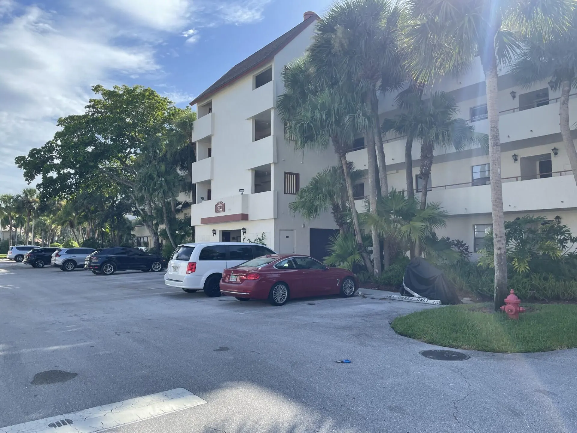 12568 Shoreline Drive, #103