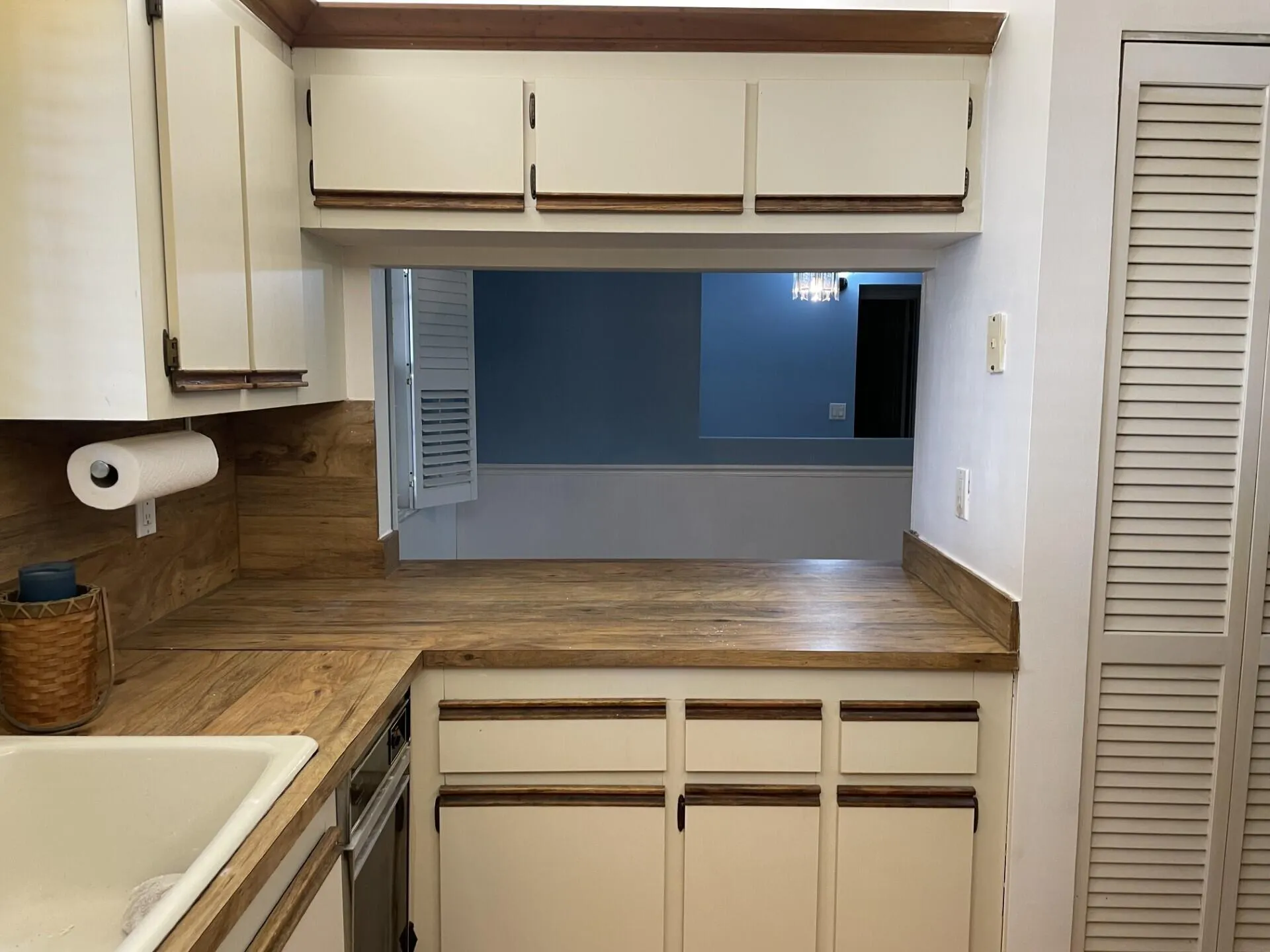 12568 Shoreline Drive, #103