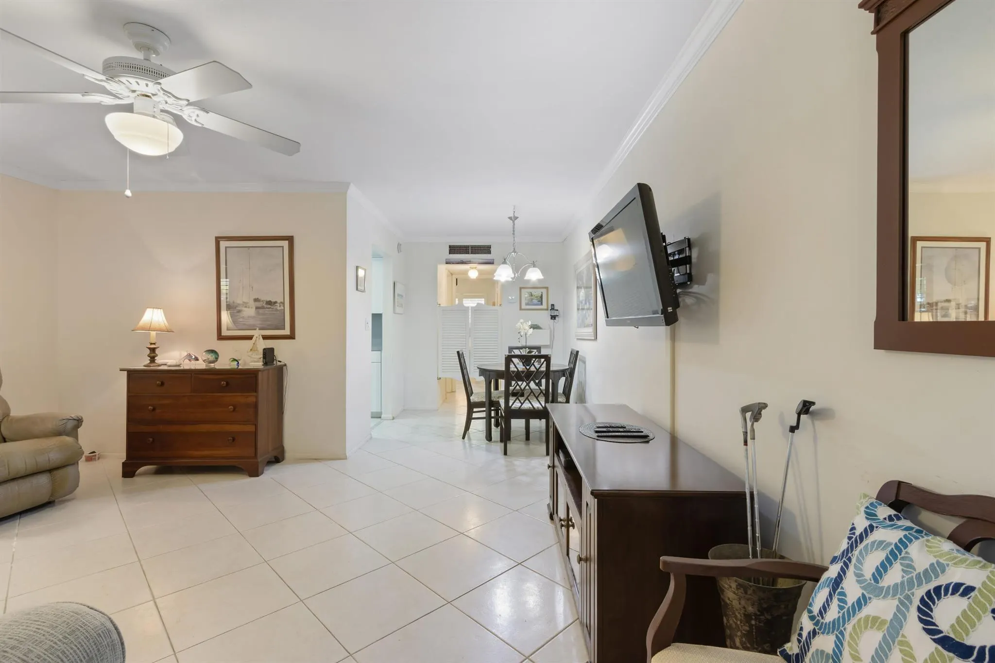 1198 Hillsboro Mile, #128