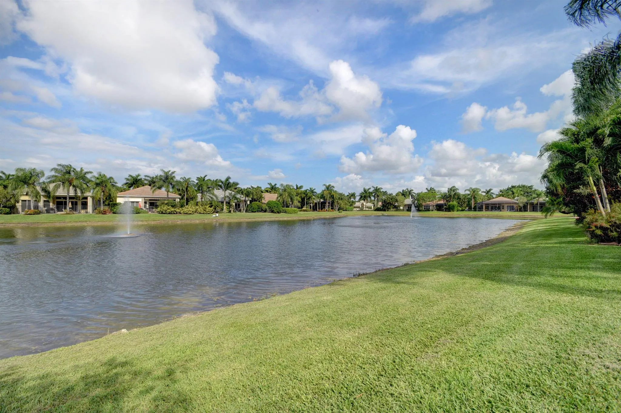 3860 Netherlee Way