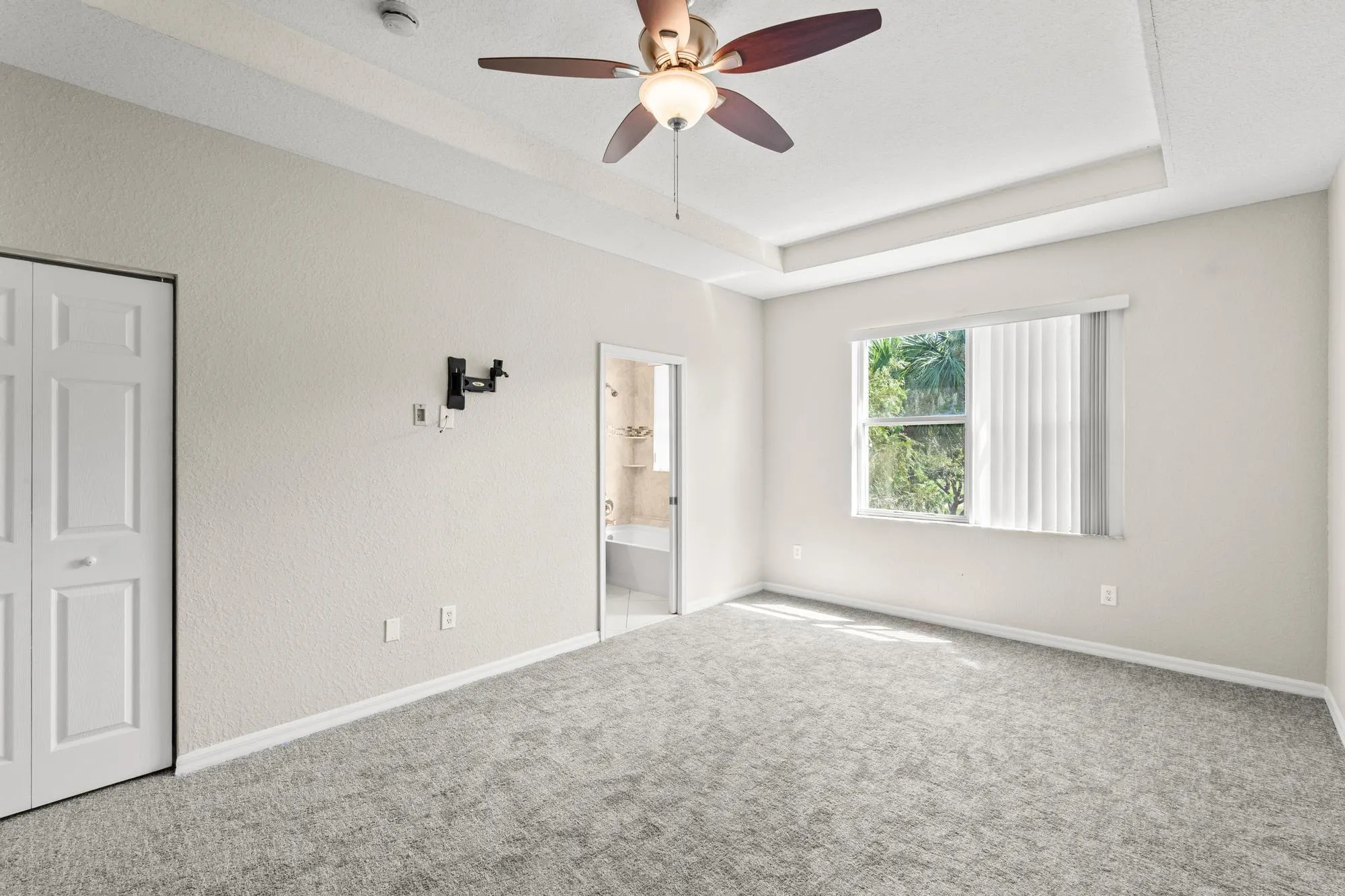 1214 Sweet Violet Court