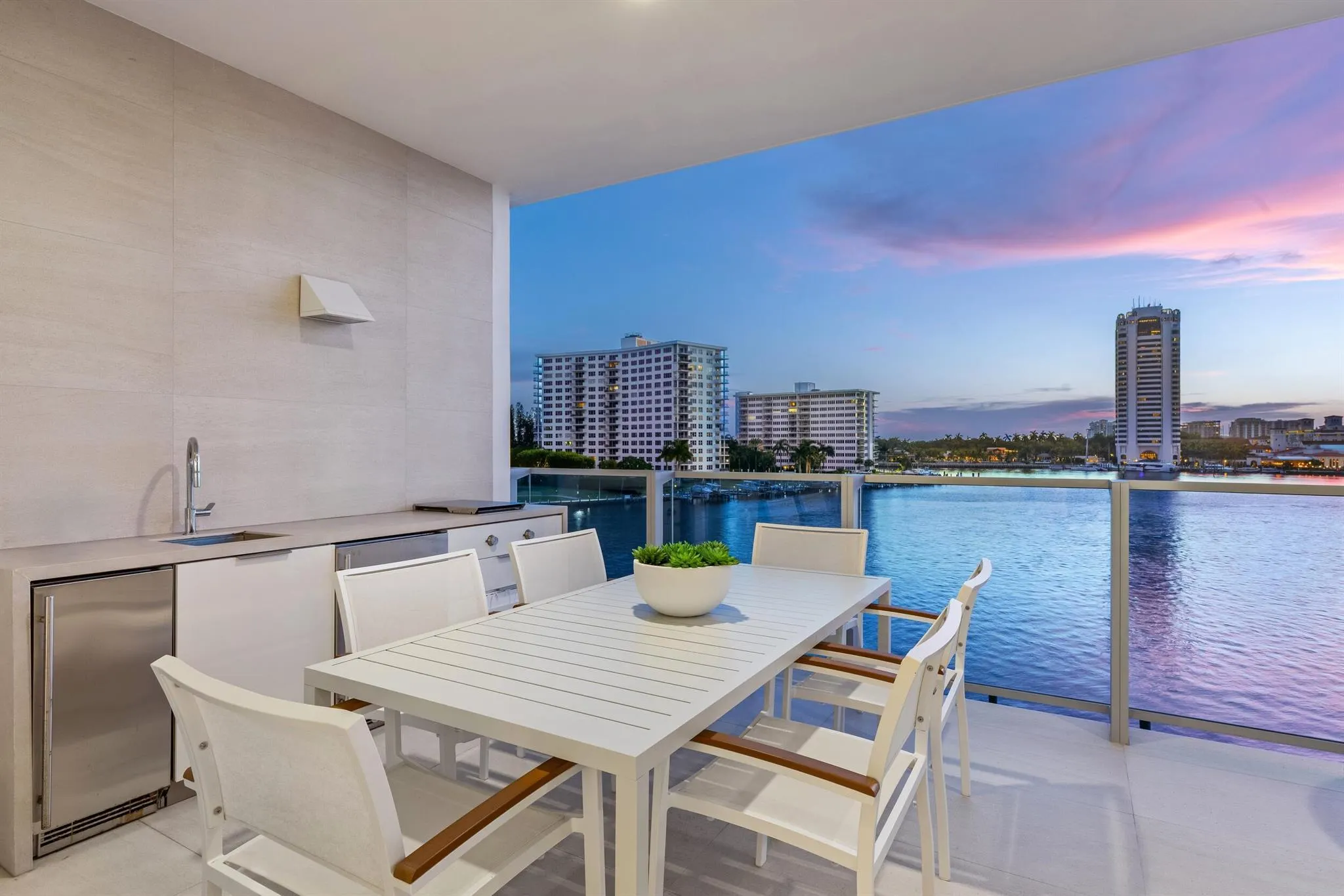 725 S Ocean Boulevard, #Ph-2