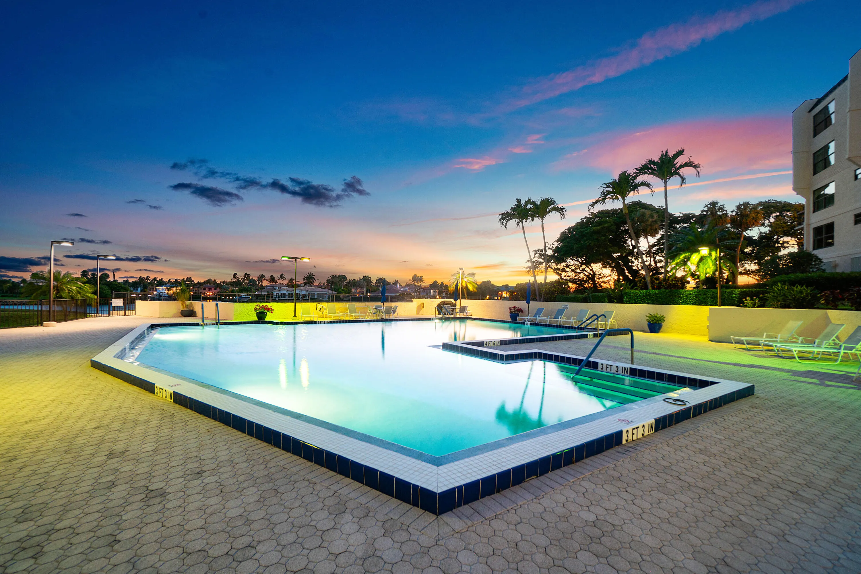 374 Golfview Road, #205