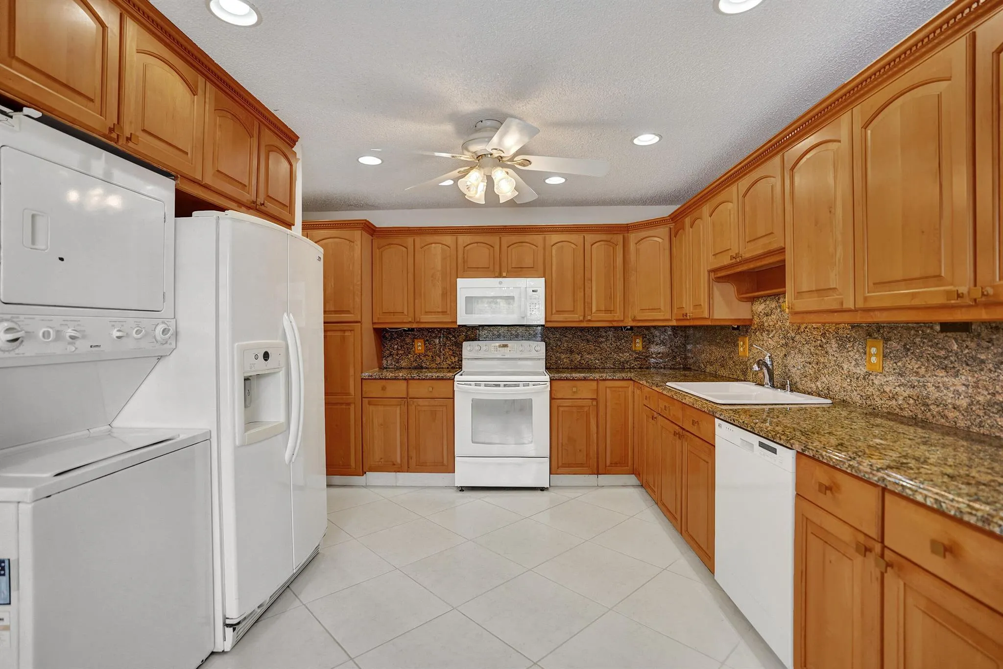 1260 NW 20th Avenue, #203