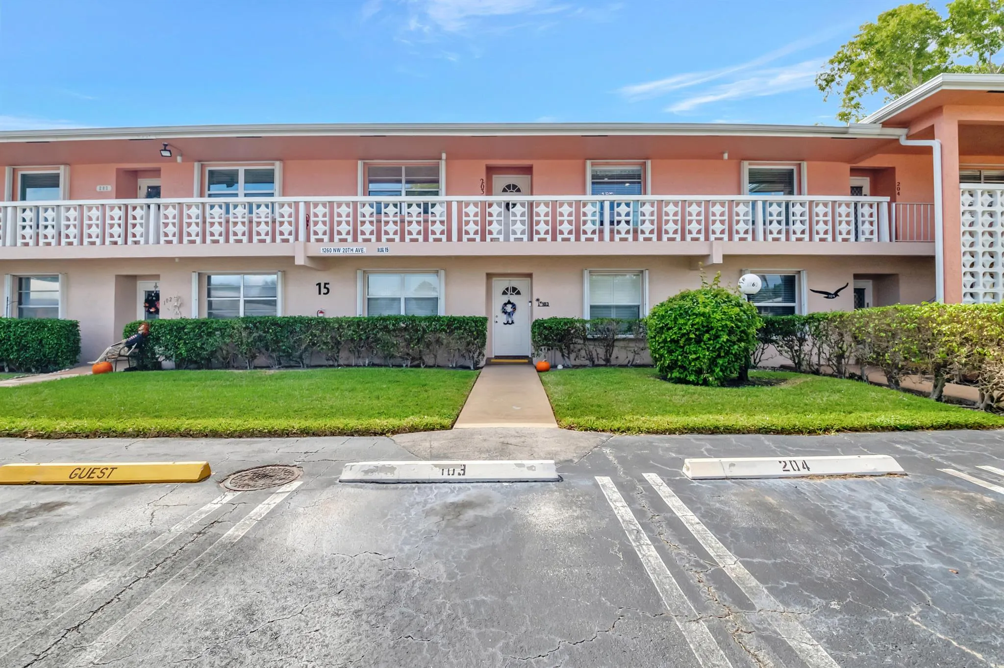 1260 NW 20th Avenue, #203