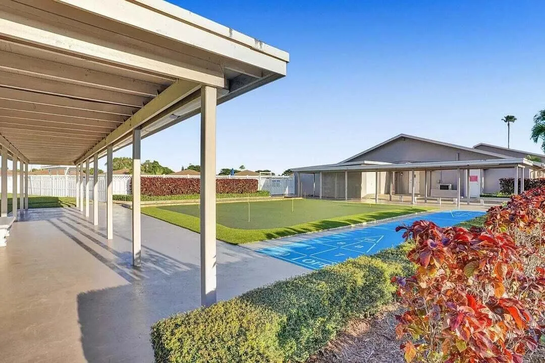 14904 Wildflower Lane