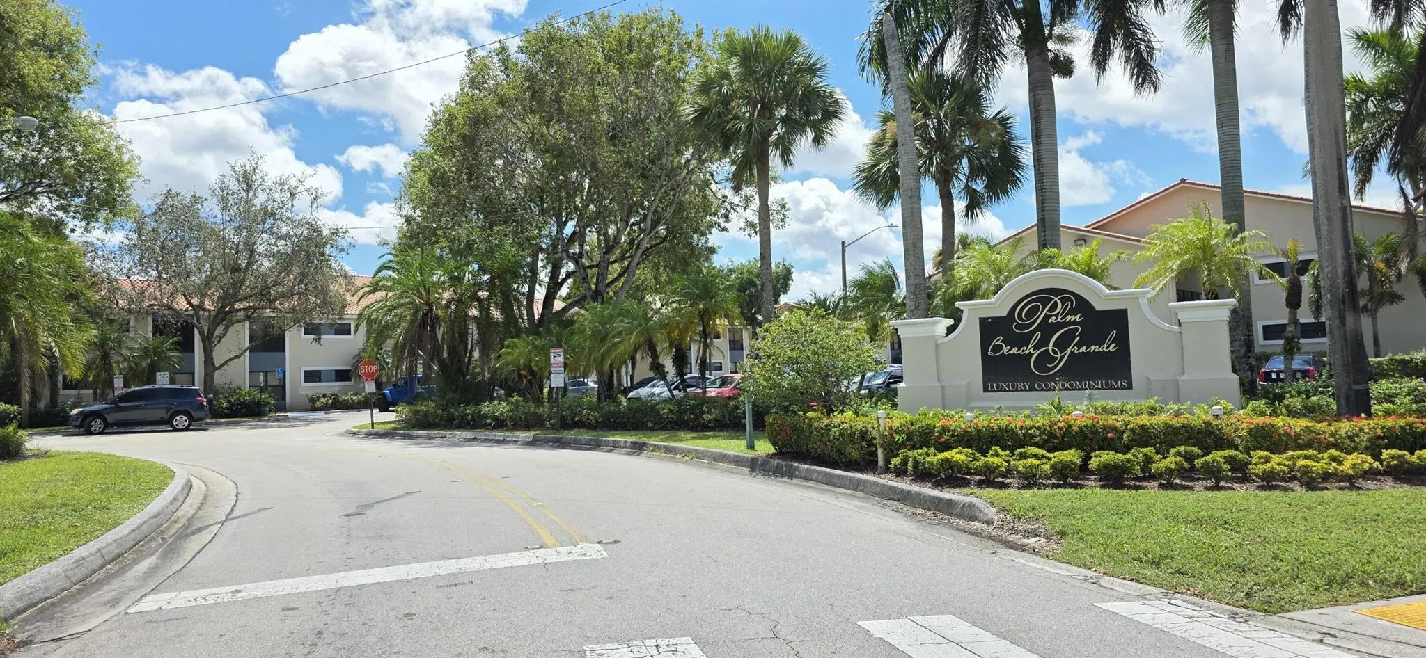 1513 Lake Crystal Drive, #B