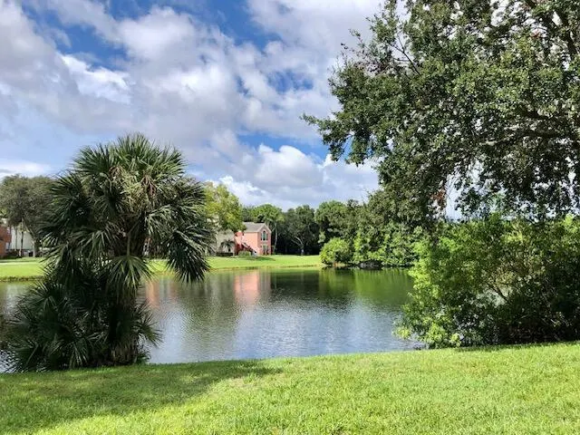 2044 Alta Meadows Lane, #1812