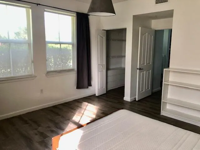 2044 Alta Meadows Lane, #1812