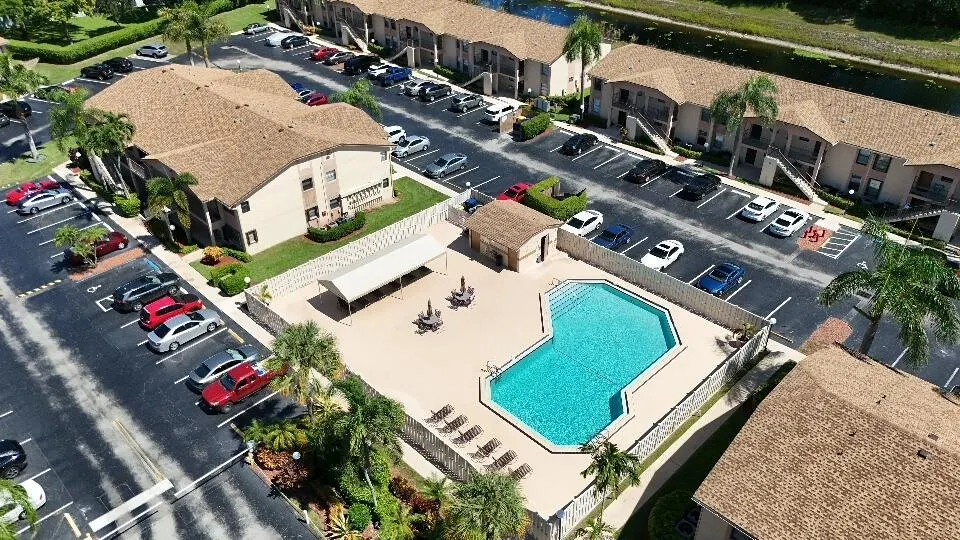 9480 Boca Cove Circle, #416