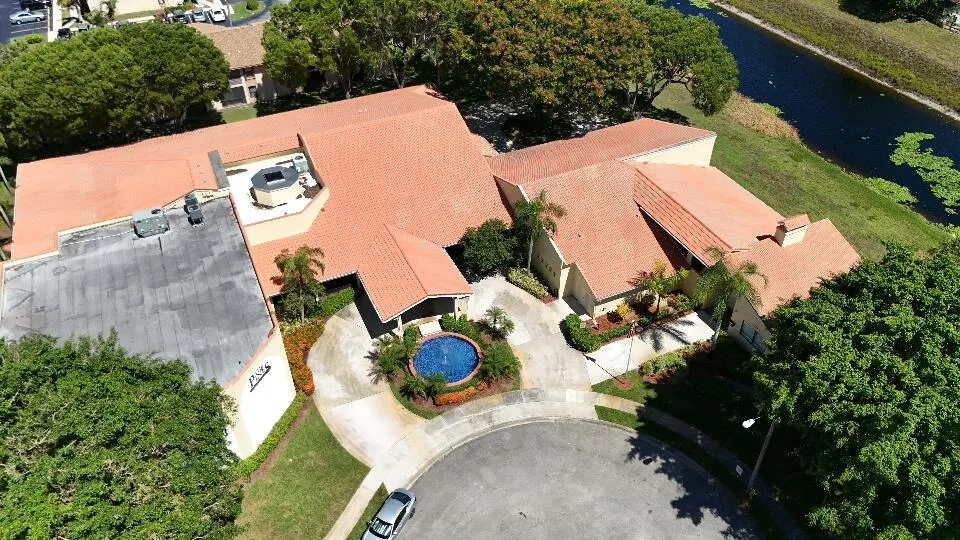 9480 Boca Cove Circle, #416