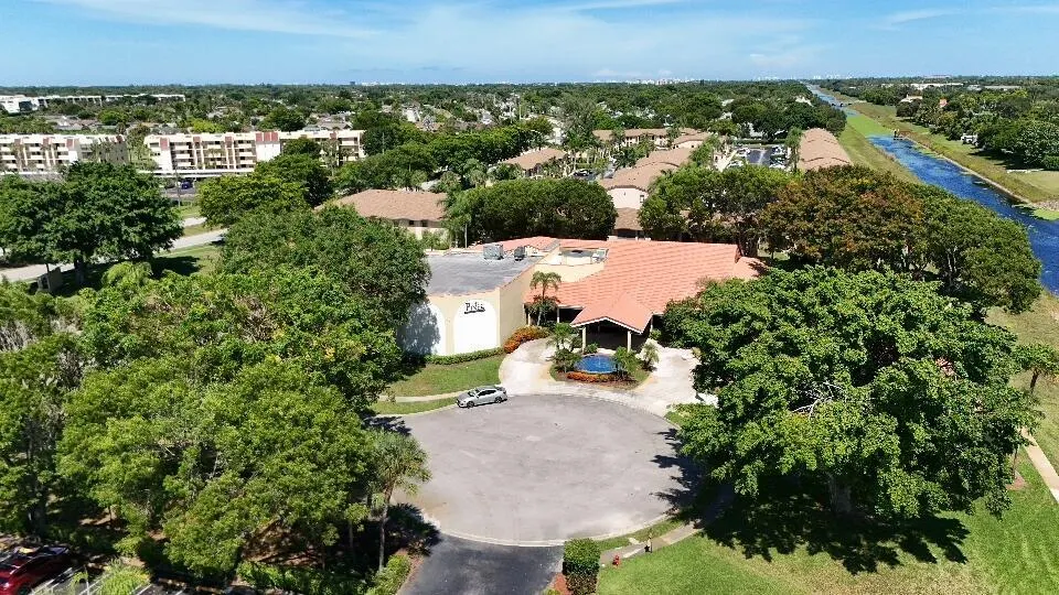 9480 Boca Cove Circle, #416
