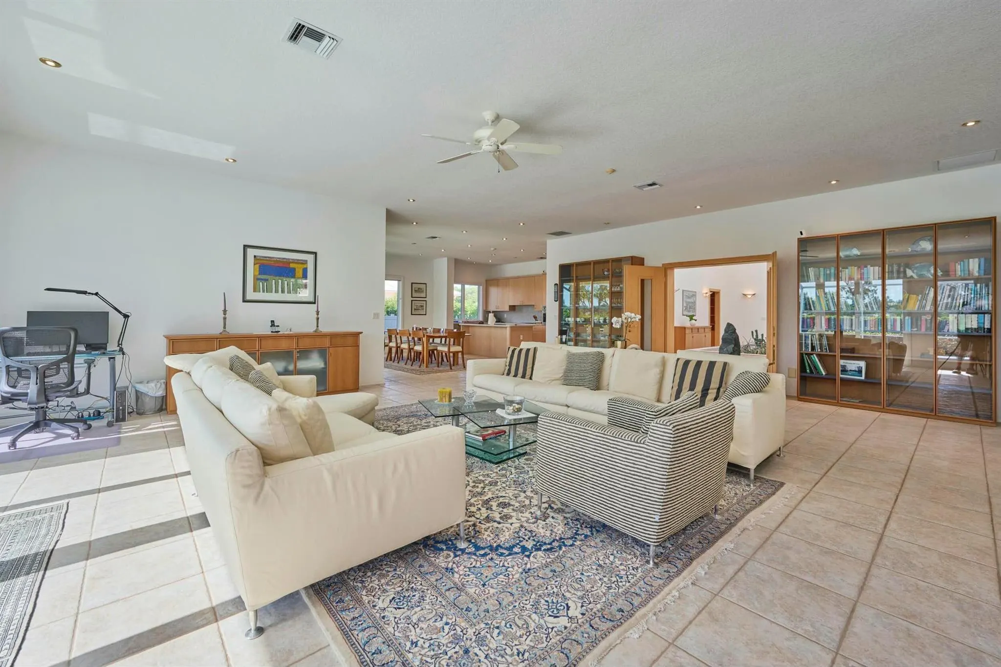 9409 Bunting Lane