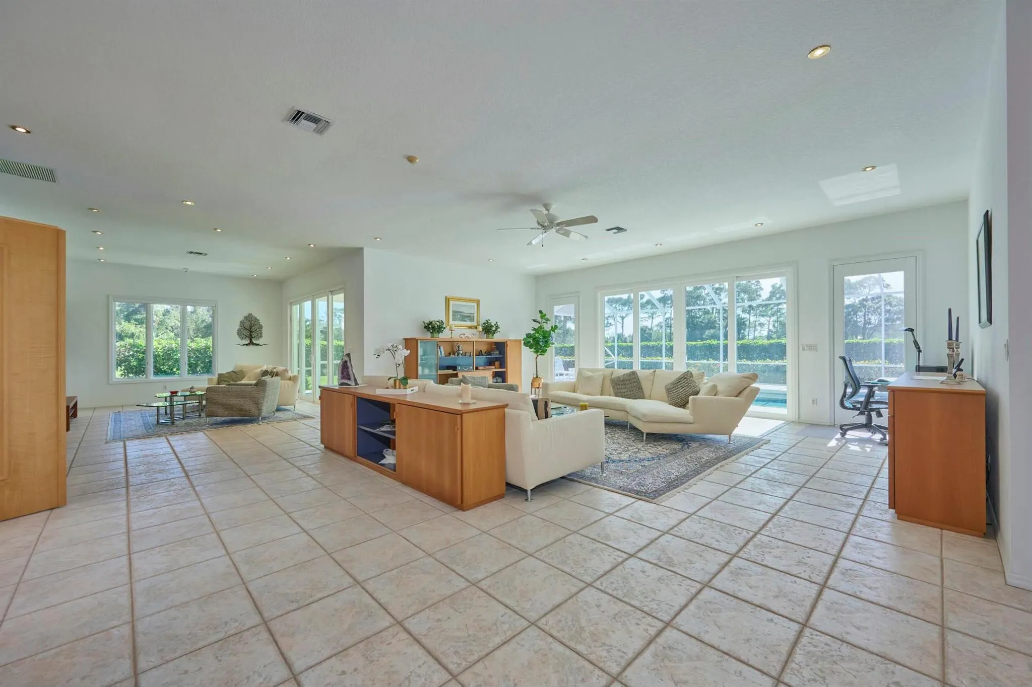 9409 Bunting Lane