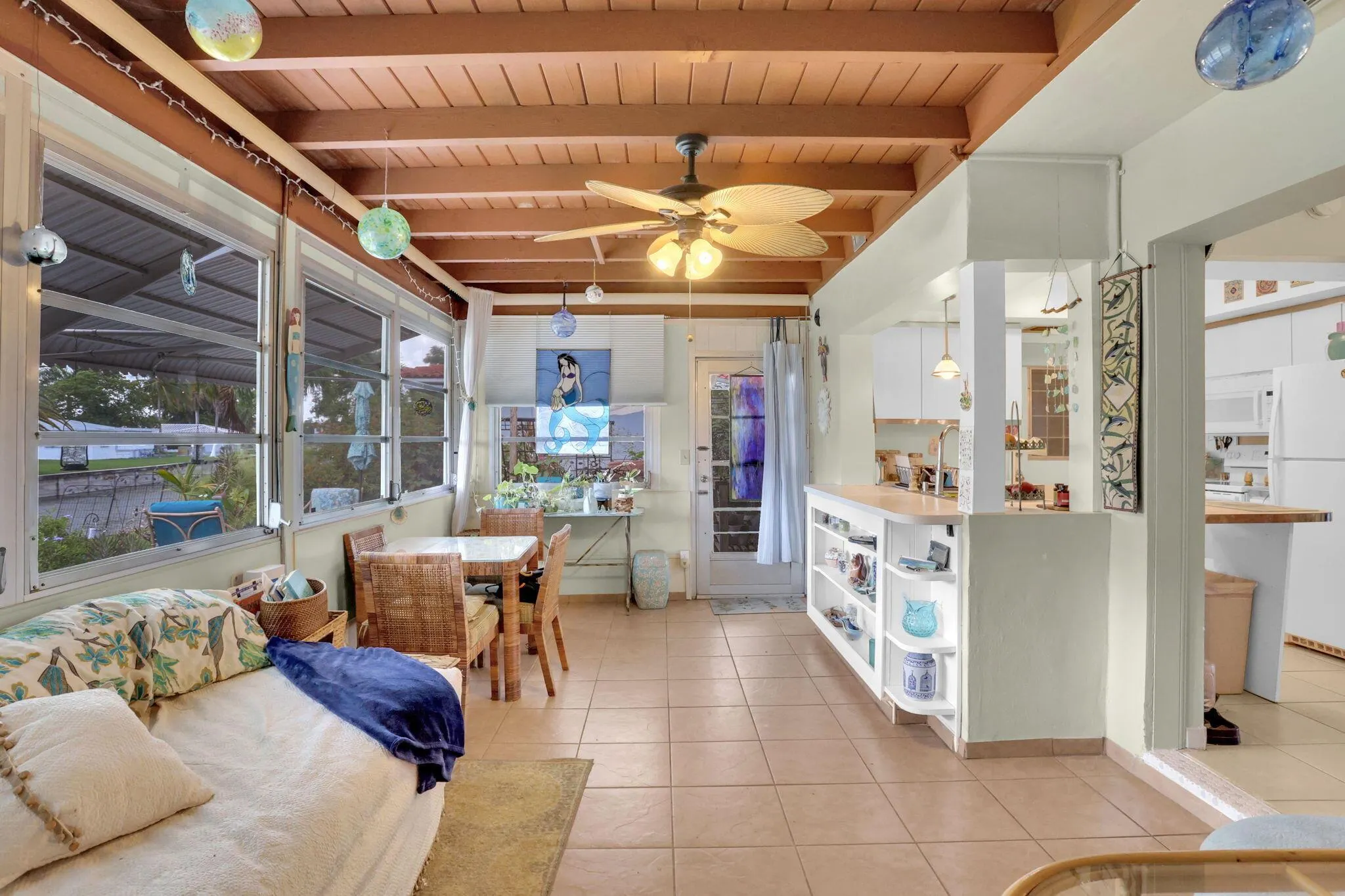 4914 NW 52 Street