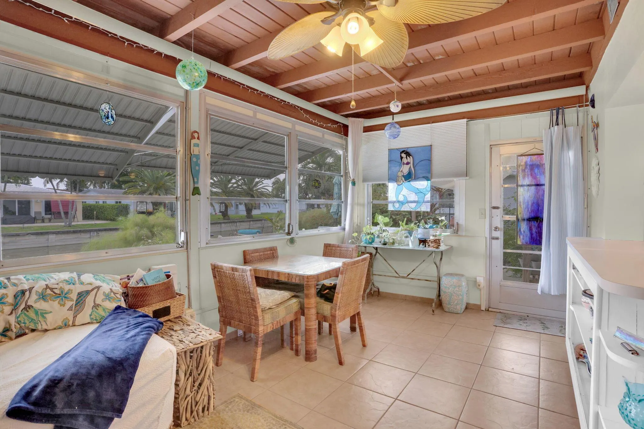 4914 NW 52 Street