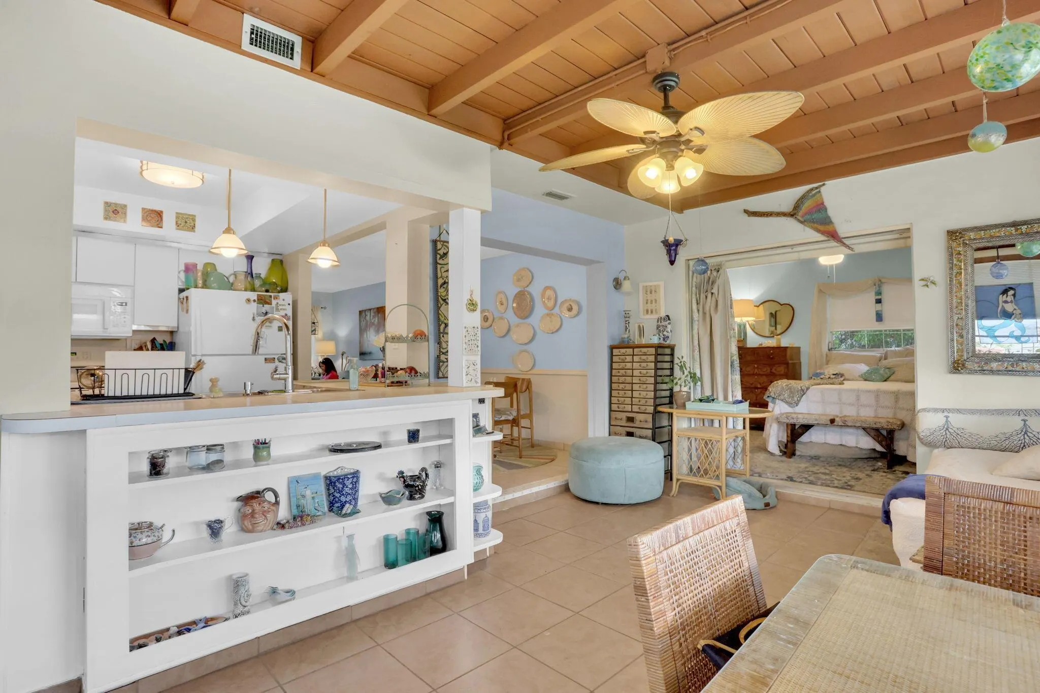4914 NW 52 Street