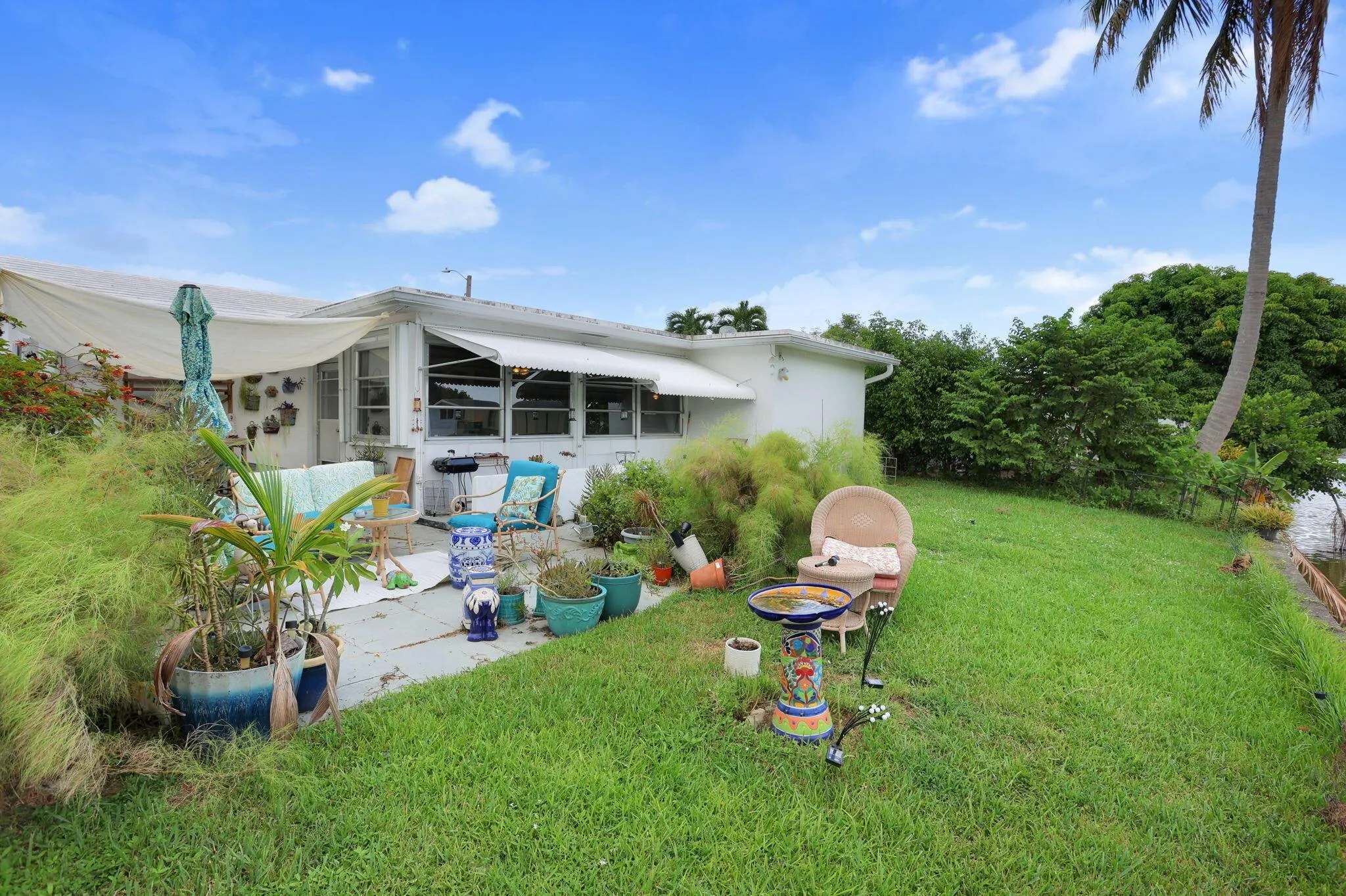 4914 NW 52 Street