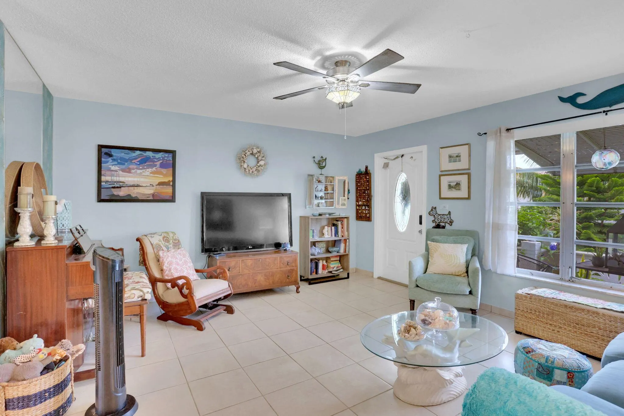 4914 NW 52 Street