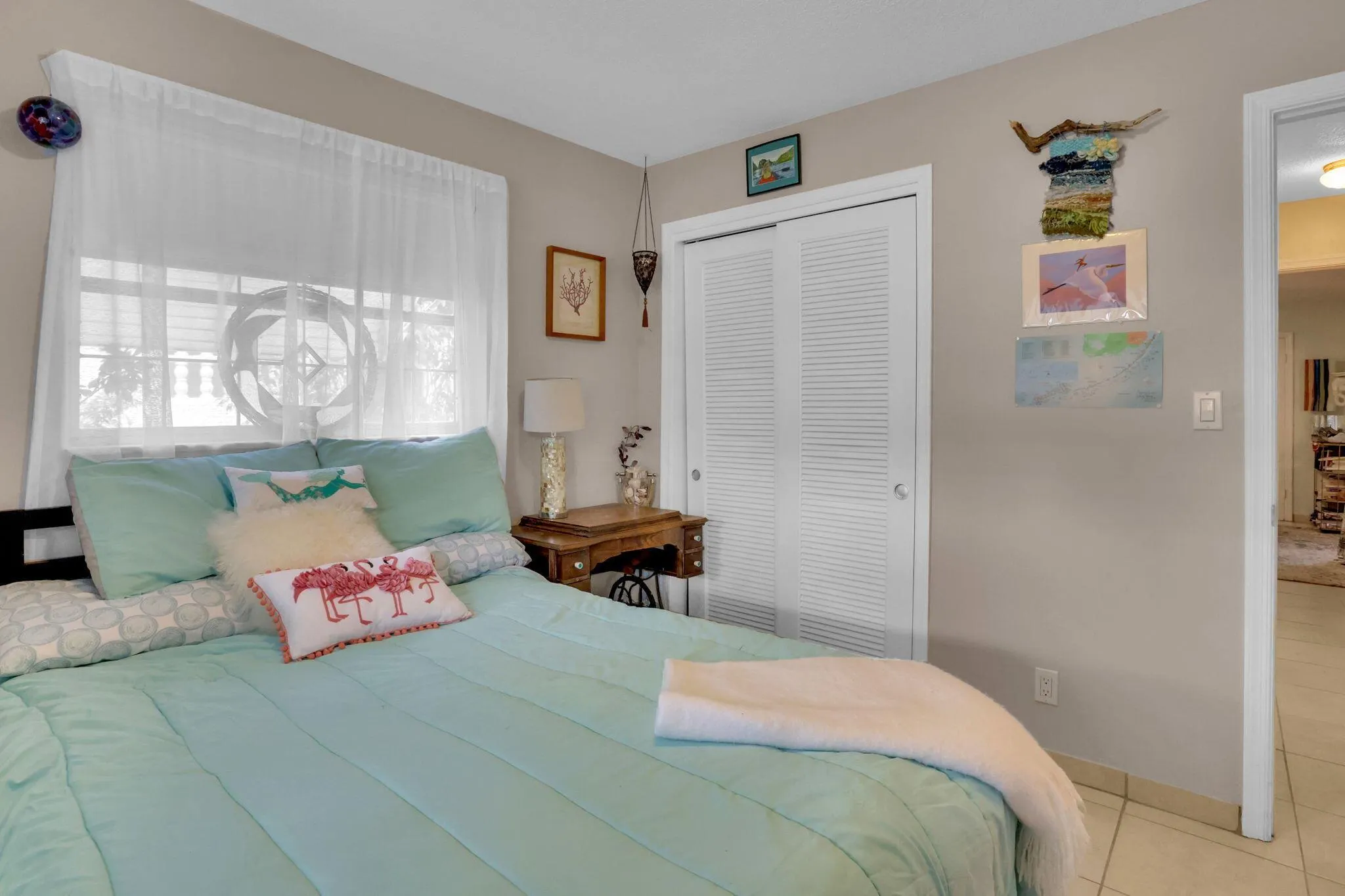 4914 NW 52 Street