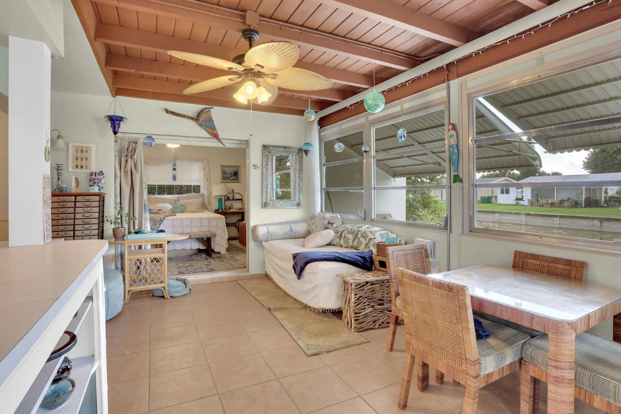 4914 NW 52 Street