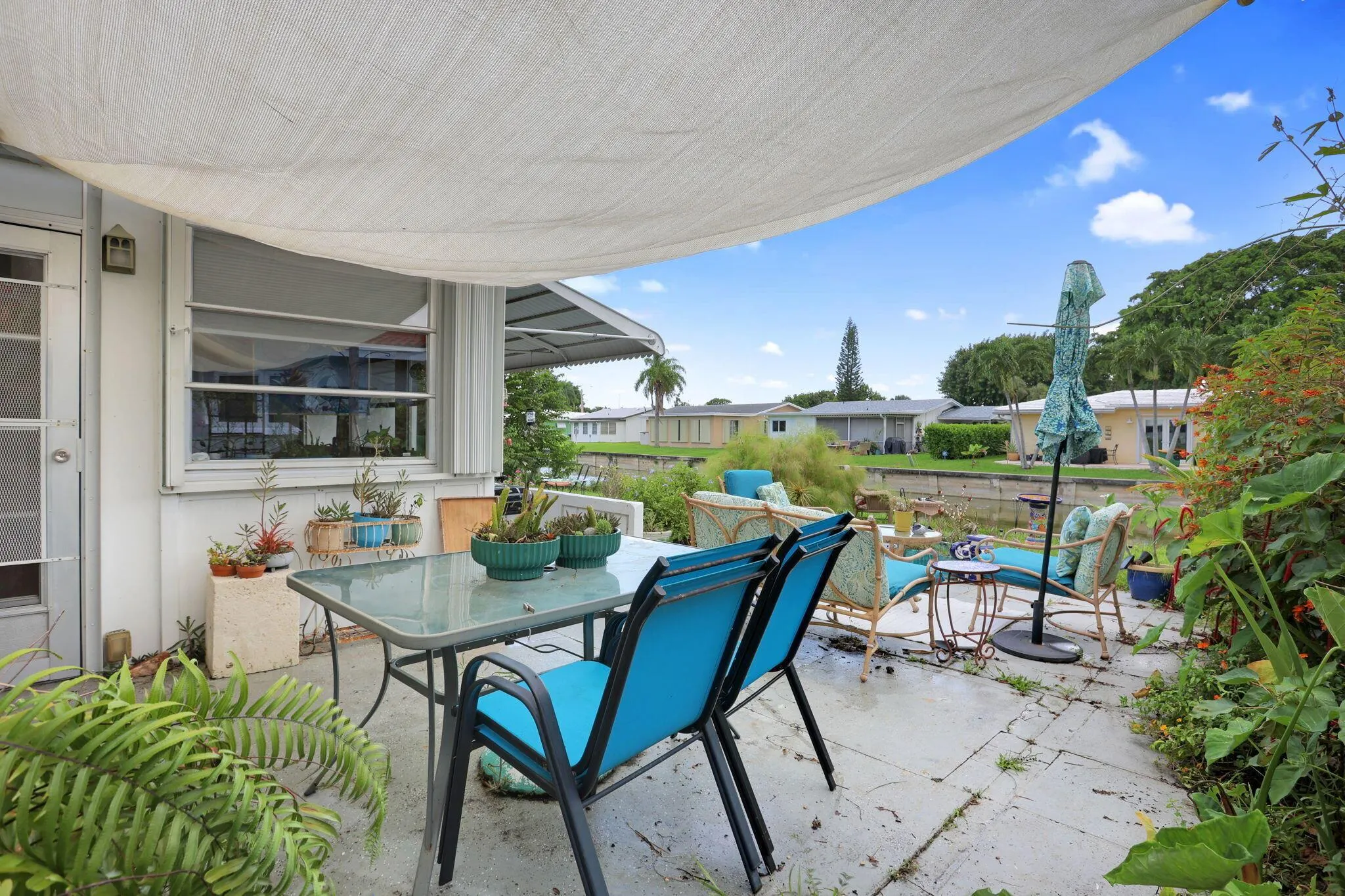 4914 NW 52 Street