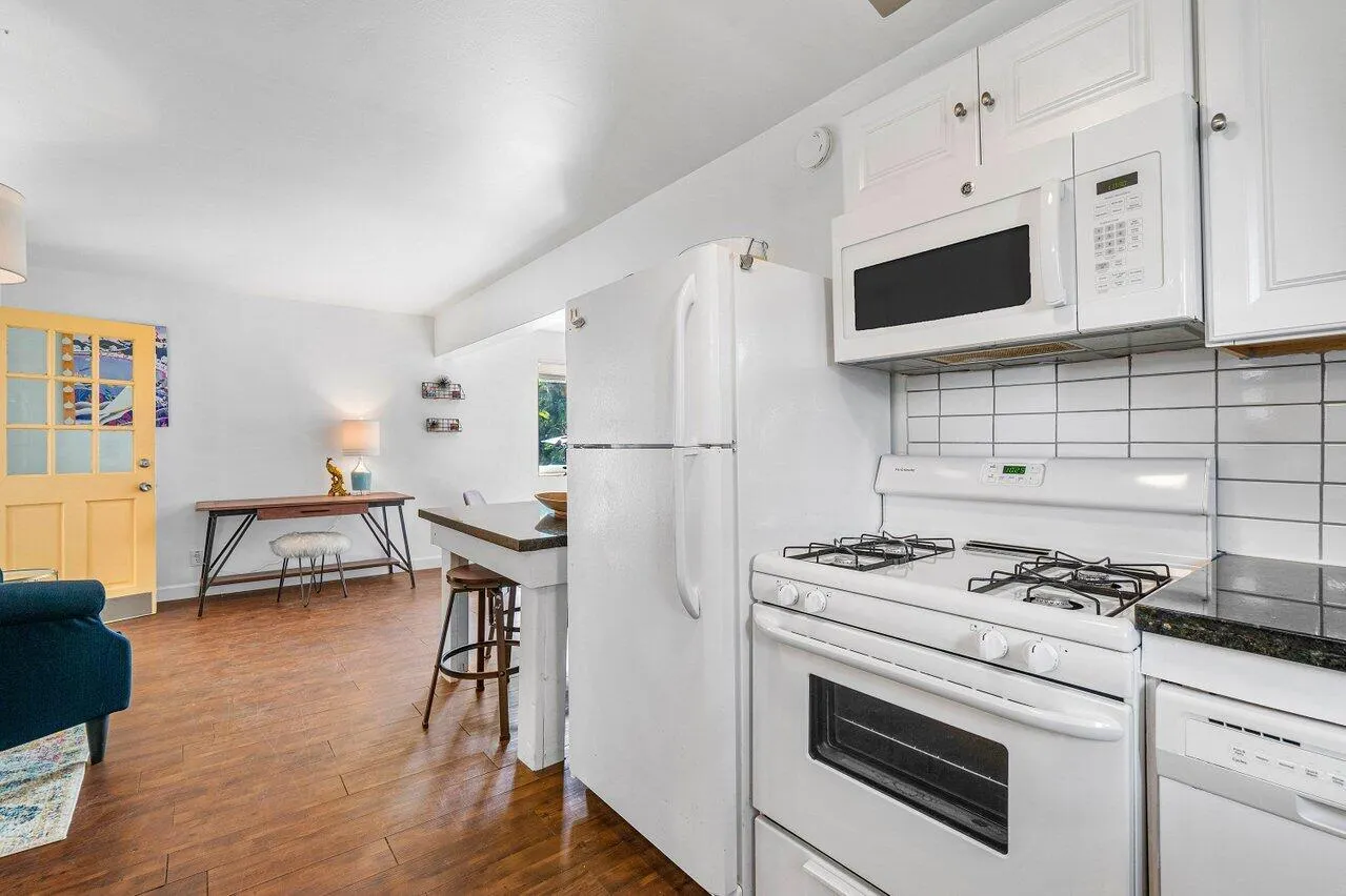 412 NE 7th Avenue, #A
