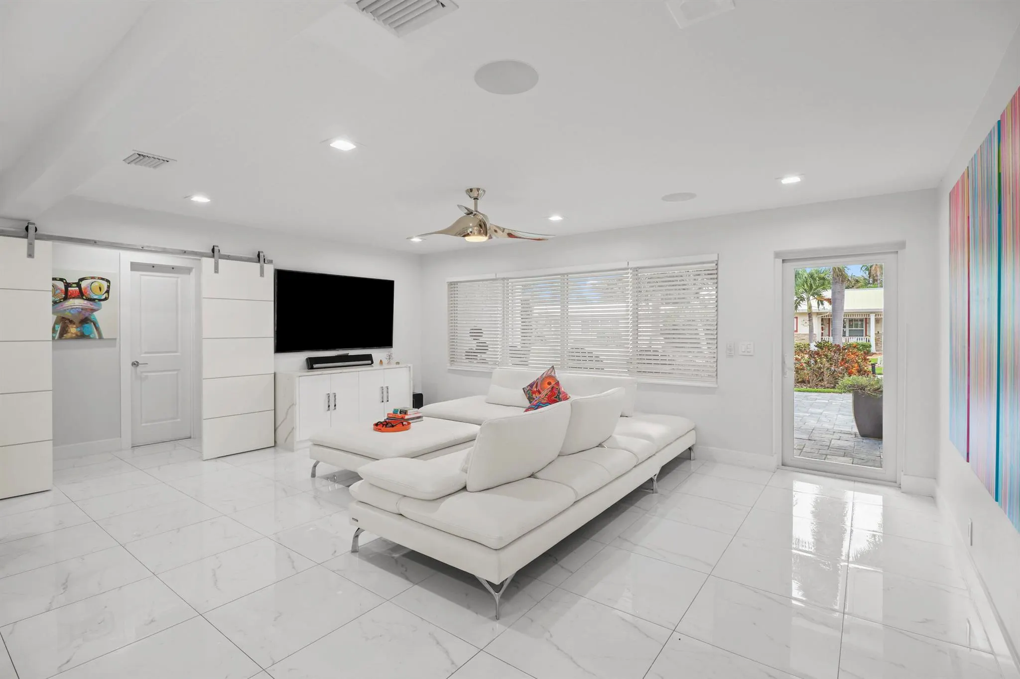 337 Cascade Lane