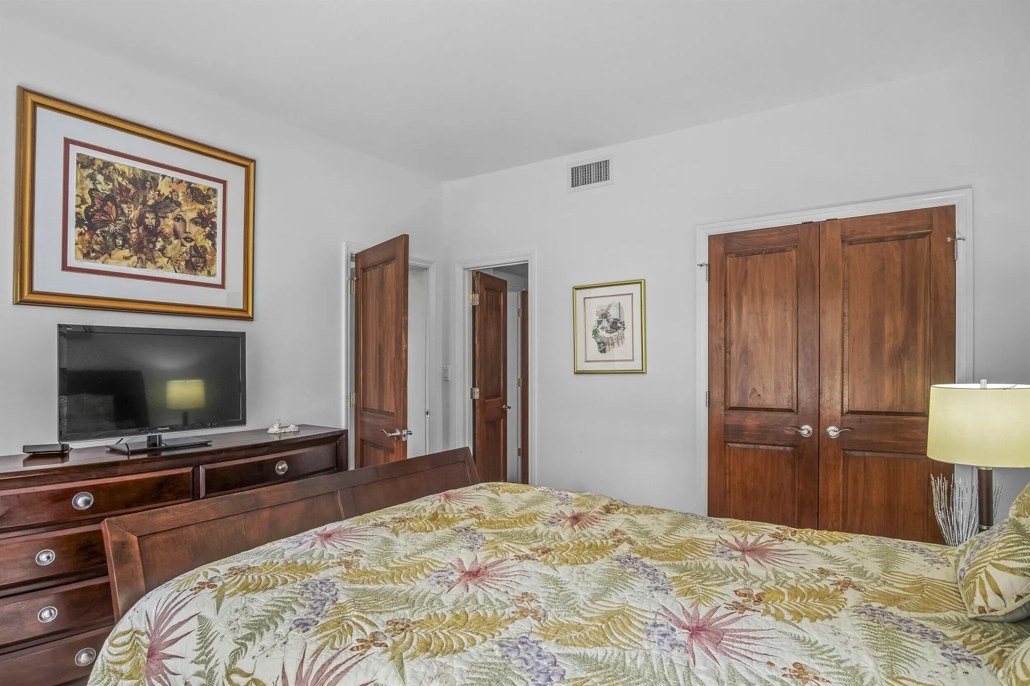 730 Greensward Court, #105-J